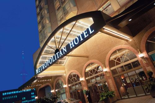 METROPOLITAN HOTEL TORONTO 001